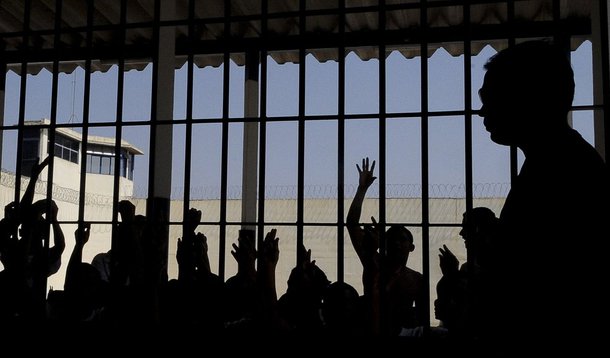 Um diagnóstico comparativo realizado pela Sejap aponta uma redução de 30,19% na quantidade de fugas nos primeiros cinco meses de 2015, em todo o Maranhão, quando comparado aos primeiros cinco meses do ano passado; também houve queda em relação ao número de homicídios no sistema prisional; em todo o Maranhão, entre janeiro e maio de 2014, foram 14 mortes; em 2015, esse número caiu mais que a metade, com apenas seis homicídios; a redução foi de 57,14%