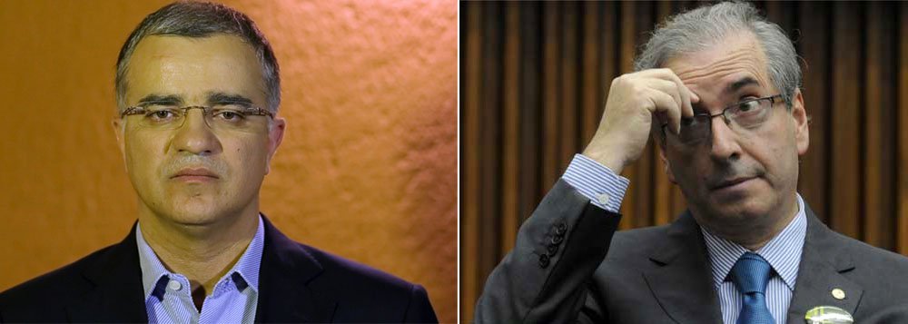 Segundo colunista Kennedy Alencar, delação de Júlio Camargo coloca peemedebista no alvo dos investigadores; ‘Numa hora como essa, há pouca solidariedade na política. Cunha fez muitos inimigos no Ministério Público, no governo e no próprio partido. Um peemedebista diz que, agora, o presidente da Câmara ficou “radioativo” e terá de gastar força para se defender de um provável processo no Supremo Tribunal Federal. A depender do desgaste, isso poderia custar a Cunha até mesmo o cargo de presidente da Casa’, diz