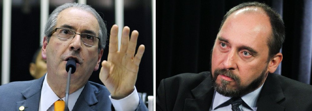 Em mais um capítulo do embate contra o governo, o presidente da Câmara disse que irá romper o convênio que dá à Advocacia-Geral da União a atribuição de defender a Casa em ações na Justiça; decisão ocorre depois que a instituição comandada por Luís Inácio Adams pediu ao STF a anulação da aprovação de contas de três ex-presidentes, votadas na semana passada; "Quando o assunto é interesse do governo, como patrocinar a Rose em nome do governo, a AGU faz em 24 horas. Querem se colocar como advocacia de estado e ficam como advogados do governo", atacou Eduardo Cunha