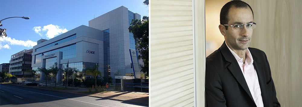 Valor da penalidade no Conselho Administrativo de Defesa Econômica equivalente a 20% do faturamento da construtora em 2014 e percentual de pena máxima na Lei Antitruste; já a Andrade Gutierrez (AG) deve ser multada em até R$ 860 milhões; o Cade teria em mãos pelo menos 19 documentos indicando a participação da Odebrecht no cartel montado para contratos na Petrobras e 12 mencionando a AG