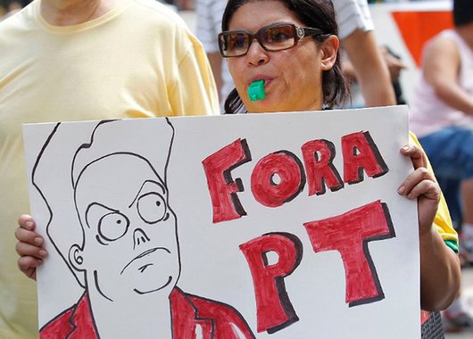 A oposição no Brasil não segue esses parâmetros; é sempre contra e faz oposição por oposição, sem linha definida e sem nenhuma coerência