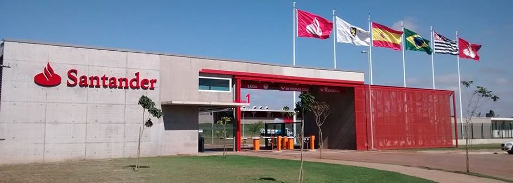 Supremo Tribunal Federal se manteve favorável ao banco espanhol sobre obrigação bilionária da cobrança do imposto Cofins, incidente sobre instituições financeiras desde a vigência da Lei 9.718, de 1998; com isso, o Santander fará a reversão de R$ 4,8 bilhões em provisões; o banco também aproveitou para anunciar um reforço de provisão de R$ 1,6 bilhão, que deve ser usada para se prevenir contra calotes, em meio à crise da Lava Jato