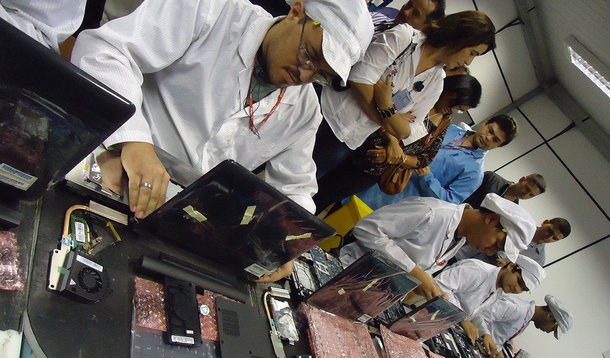 Produção industrial brasileira surpreendeu e subiu 0,6% em maio na comparação com abril, com queda de 8,8% na base anual, segudno dados do Instituto Brasileiro de Geografia e Estatística (IBGE); resultado mensal é o melhor desde julho de 2014, quando a produção avançou 0,8%