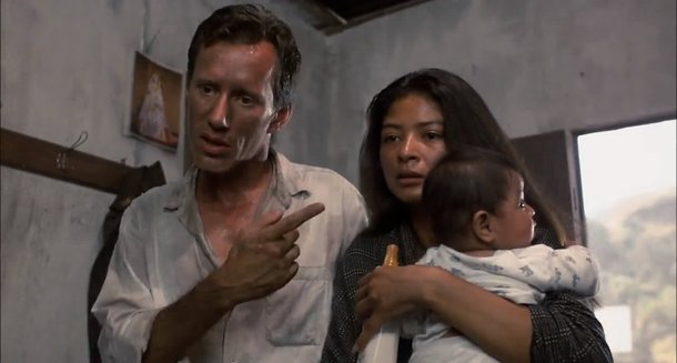 Oliver Stone, em 1986, dirigiu um longa retratando os horrores em El Salvador e sua guerra civil. Pontualmente ele explora um dos marcos que fora o assassinato do Monsenhor Romero. Para quem não assistiu está disponível no Youtube