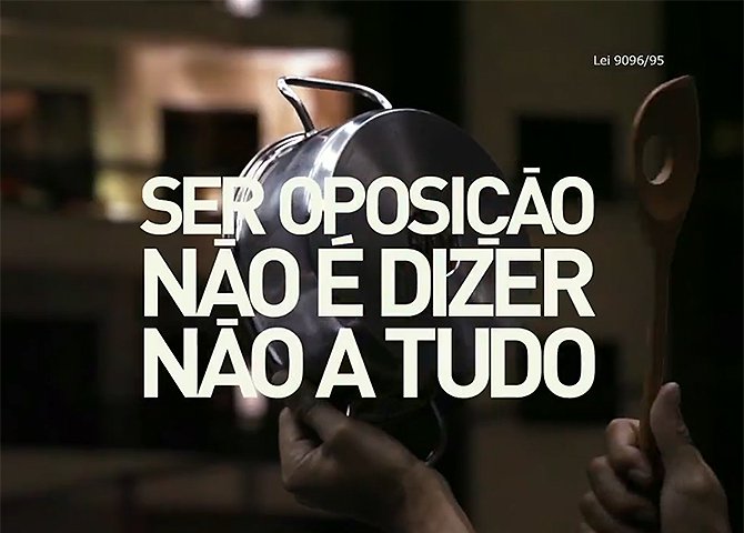 Os tucanos não têm moral para apontar suas asinhas acusadoras a quem quer que seja, muito menos aos governos que estão desde 2003 esforçando-se para tirar o país do atraso, da fome e do subdesenvolvimento