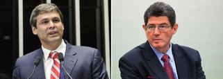 Senador petista Lindberg Farias monta bloco no Senado contra o ajuste fiscal, com Paulo Paim (PT-RS), Roberto Requião (PMDB-PR), Randolfe Rodrigues (PSOL-AP), Lídice da Mata (PSB-BA), João Capiberibe (PSB-AP), Antonio Carlos Valadares (PSB-CE), Cristovam Buarque (PDT-DF) e Hélio José (PSD-DF): "Eu quero que esse governo da presidenta Dilma dê certo, mas, para dar certo, é preciso mudar essa política econômica"