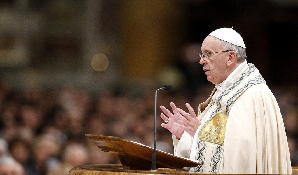 Na esteira da reação em grande medida positiva à sua encíclica sobre ecologia, Francisco estabeleceu, nesta segunda-feira, um "Dia Mundial de Prece pelo Cuidado com a Criação" para os católicos, cujo objetivo é atrair atenção para os riscos enfrentados pelo planeta; data, a ser comemorado pelos 1,2 bilhão de católicos romanos em 1º de setembro, é o passo mais recente do pontífice para colocar em destaque as preocupação ambientais
