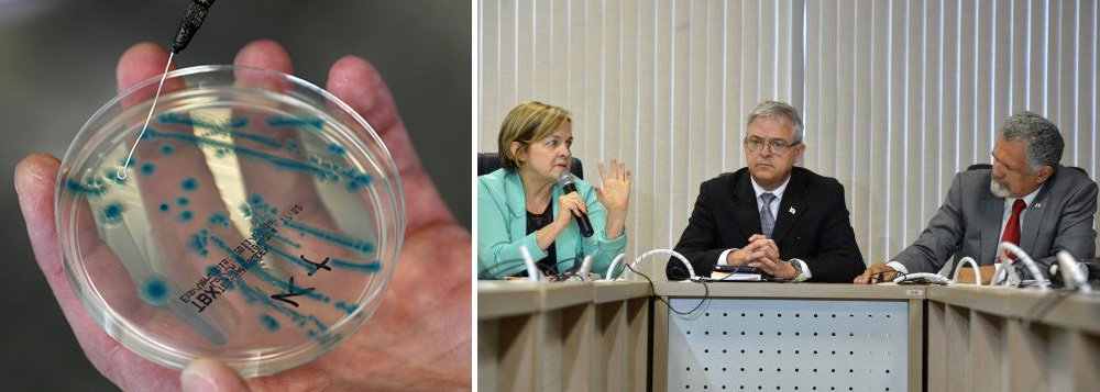 A Secretaria de Saúde do Distrito Federal informou que lançará, na próxima semana, um plano de enfrentamento à resistência bacteriana para diminuir as contaminações por bacilos multirresistentes, chamados "superbactérias", nas unidades de saúde; o anúncio foi feito após gestores da secretaria se reunirem com representantes da Anvisa; subsecretário de Atenção à Saúde, José Tadeu Palmieri (no meio) disse que não há surto, mas, segundo ele, a "endemia é "preocupante"; "A partir dessa reunião com a Anvisa e das modificações na nossa estrutura de prevenção, a gente vai ter medida mais firmes"