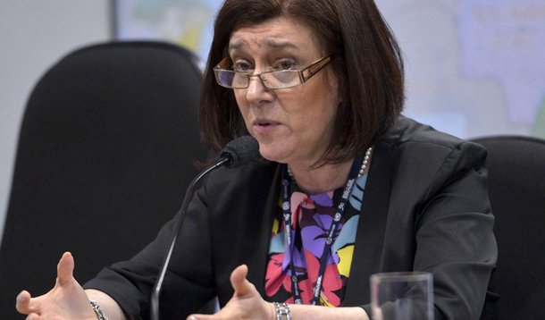 A presidente da Agência Nacional de Petróleo, Magda Chambriard, vai anunciar nesta sexta-feira (31), em São Luís, a realização de um novo leilão de blocos para exploração de gás natural no Vale do Parnaíba, no Maranhão; Magda vem ao Estado se encontrar com o governado Flávio Dino e anunciar oficialmente a comercialização de 22 blocos, através do leilão que será realizado em outubro próximo na sede da ANP, no Rio de Janeiro