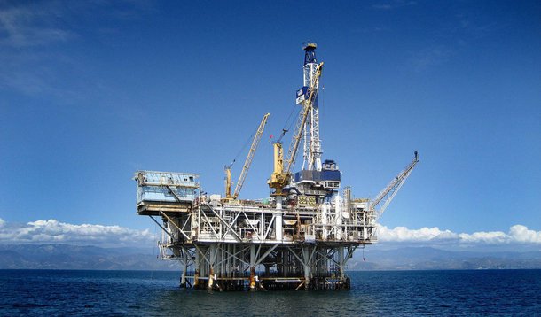 O Plano de Exploração do Bloco Libra, submetido pela Petrobras, operadora do consórcio da área, prevê que as perfurações ocorram até dezembro de 2017. Libra é considerada a maior reserva de petróleo do Brasil, com até 12 bilhões de barris recuperáveis, segundo a ANP