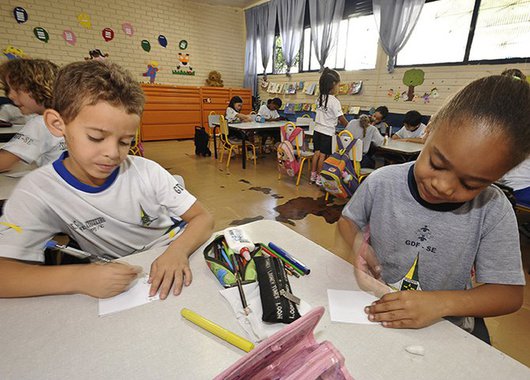 Isso só será possível com a união de todos os brasileiros assumindo a responsabilidade pela educação de todas as crianças do Brasil