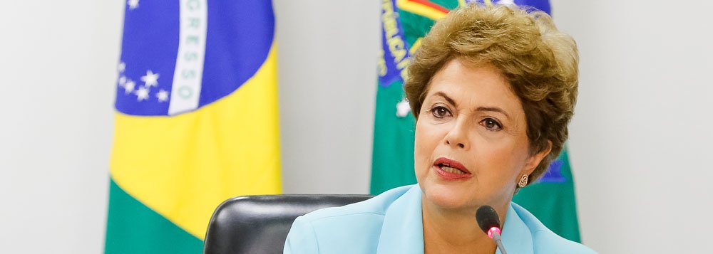 Brasília - DF, 30/04/2015. Presidenta Dilma Rousseff recebe representantes das Centrais Sindicais. Foto: Roberto Stuckert Filho/PR.