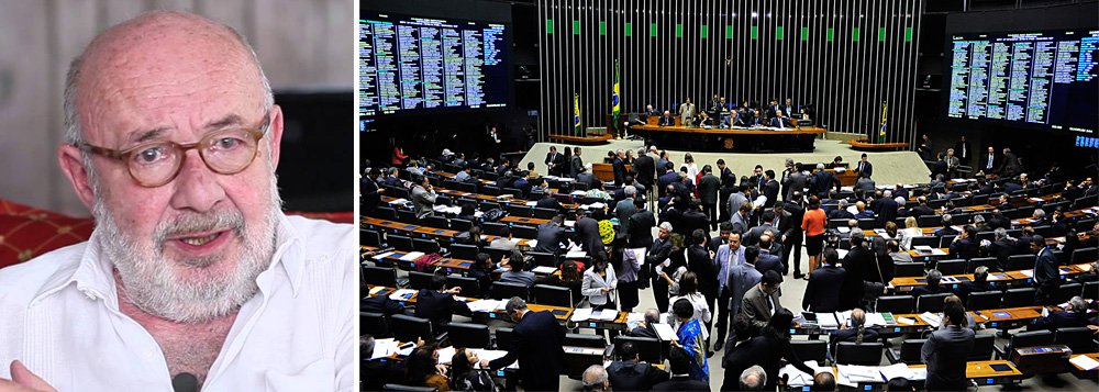 Jornalista Ricardo Kotscho criticou nesta quinta-feira, 25, em seu blog, a inversão de papéis que PT e PSDB protagonizaram na Câmara, na aprovação da correção do salário mínimo para aposentados e pensionistas; "Tucanos defendendo os interesses dos trabalhadores, sem dar bola para o equilíbrio fiscal; petistas obrigados a votar contra, em defesa da política econômica neoliberal adotada pelo governo, que até outro dia era a grande bandeira do seu adversário", afirmou; "O buraco aumenta e as contas simplesmente não fecham. Aonde querem chegar?", questiona