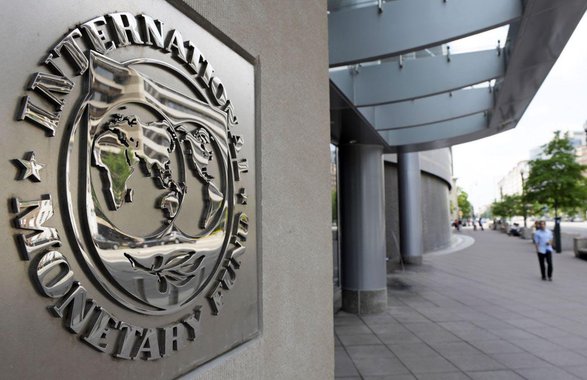 Projeção anterior do Fundo, feita em janeiro, era de expansão de 0,3% para o PIB brasileiro; relatório "Perspectiva Econômica Global", divulgado nesta terça-feira, também elevou com força a perspectiva para a inflação para bem acima da meta do governo: 7,8%, contra 5,9% no relatório anterior