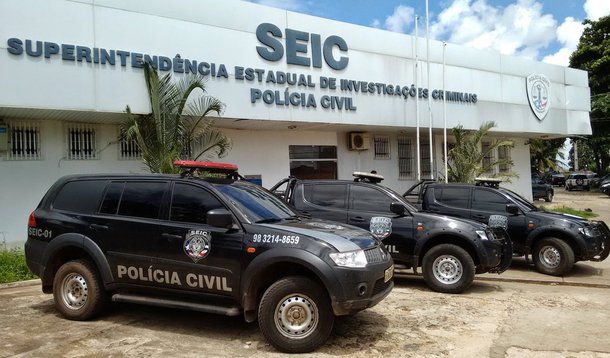 A Justiça do Maranhão prorrogou por mais dez dias as prisões temporárias de todos os presos nas Operações "Maharaja" e "Morta-Viva", deflagradas pela Polícia Civil e que investiga crimes de agiotagem no Maranhão; continuam detidos os prefeitos de Bacuri, Richard Nixon dos Santos; de Marajá do Sena, Edvan Costa; o ex-prefeito de Zé Doca, Raimundo Nonato Sampaio, o Natim; e o ex-prefeito de Marajá do Sena, Perachi Farias