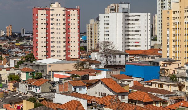 A alta do Índice Geral de Preços do Mercado (IGP-M) foi 0,98%, ante 0,28% em outubro, segundo a apuração feita pelo Instituto Brasileiro de Economia (Ibre) da Fundação Getulio Vargas (FGV); ele encerra novembro em alta de 3,66%, no acumulado de 12 meses