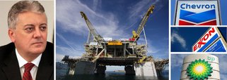 Embora não tenha sido comemorado pelo mercado (ações desabaram 7% nesta sexta) por ser 43% menor que o mesmo período de 2014, o balanço do primeiro semestre da Petrobras é o melhor entre as maiores petroleiras do mundo; companhia presidida por Aldemir Bendine alcançou lucro líquido de R$ 5,8 bilhões e lucro operacional de R$ 22,8 bilhões, resultado bem melhor do que o de gigantes americanas como a Chevron e Exxon, que registraram quedas respectivas de 69% e 49%; já a Britsh Petroleum (BP) viu seu lucro despencar 144%; mesmo em um cenário de instabilidade, a estatal brasileira conseguiu elevar sua produção de petróleo e gás natural em 9%; só no pré-sal, cuja exploração a oposição quer alterar, produção atingiu em junho o recorde de 747 mil barris por dia