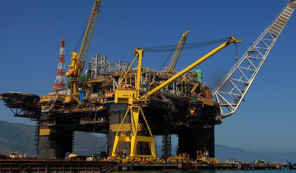 Governo brasileiro já tem áreas mapeadas para realizar uma nova rodada de licitação de blocos no pré-sal até 2017, dentro do regime de partilha, disse o secretário de Petróleo, Gás Natural e Combustíveis Renováveis do Ministério de Minas e Energia, Marco Antonio Almeida; "Já temos vários prospectos mapeados que podem ser colocados, ou não, na medida da necessidade. Vamos ter que ver a capacidade da indústria de atender as demandas da capacidade de produção, quanto a gente quer produzir, quanto a gente quer exportar", afirmou