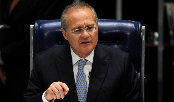 O presidente do Senado, Renan Calheiros (PMDB-AL), anunciou nesta terça (10) que os projetos referentes à reforma política serão votados na Casa a partir da primeira semana de março; “Estou marcando as votações das proposições relativas à reforma política para a primeira semana de março, para a primeira semana logo após o carnaval. Algumas serão votadas aqui, no Senado, simultaneamente com votações na Câmara dos Deputados”, anunciou