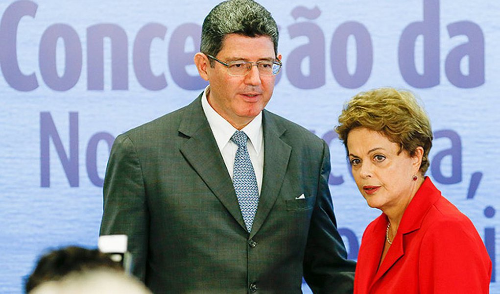 Ministro da Fazenda, Joaquim Levy, reforça apoio ao governo Dilma: ‘É obvio e ululante que Dilma terminará o mandato. Não vejo razão e nem benefício para o impeachment’; segundo ele, "o País não está fora de controle" e é descabido pensar em downgrade; quanto as derrotas no Legislativo, afirma que é preciso tempo para congressistas "entenderem a nova realidade"