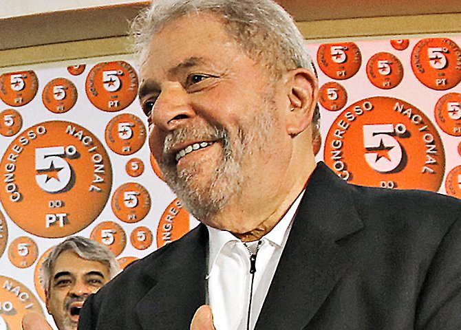 Por mais combalida que esteja a legenda, ela ainda dispõe de uma perspectiva real de continuidade no poder, que é o ex-presidente Lula. Não por acaso, ele próprio se tornou alvo das mais recentes denúncias, que agora miram o financiamento do seu instituto