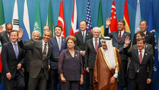 Depois das turbulências causadas pelo escândalo de espionagem, Brasil e Estados Unidos dão início à reaproximação bilateral; no G20, presidentes Dilma e Barack Obama discutiram a data de uma nova visita de estado a Washington