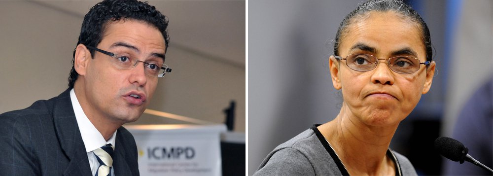 Em nota divulgada na tarde deste sábado, o Ministério da Justiça negou que o chefe da Secretaria Nacional de Justiça, Paulo Abraão, teria ido à Polícia Federal pedir informações sobre inquérito envolvendo a candidata do PSB à presidência da República, Marina Silva, com suposto interesse político de prejudicá-la em sua campanha; "Os procedimentos legais foram rigorosamente atendidos, não havendo nenhuma razão plausível para que se pretenda dar ao caso a dimensão de uma busca persecutória motivada por razões eleitorais ou pessoais"