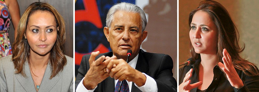 Candidata a deputada federal Jaqueline Roriz (PMN) renunciou à disputa eleitoral; filha do ex-governador do Distrito Federal Joaquim Roriz, ela teve mantida sua inelegibilidade pelo Tribunal Superior Eleitoral por 6 votos a 1, condenada por improbidade administrativa pelo TRE-DF por participação no chamado Mensalão do DEM; irmã dela, Liliane Roriz, é candidata líder nas pesquisas para deputada distrital