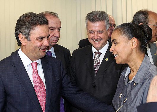 No confronto com a imagem austera de Dilma e de sofredora de Marina, evidentemente que Aécio leva desvantagem nas regiões menos abastadas do país