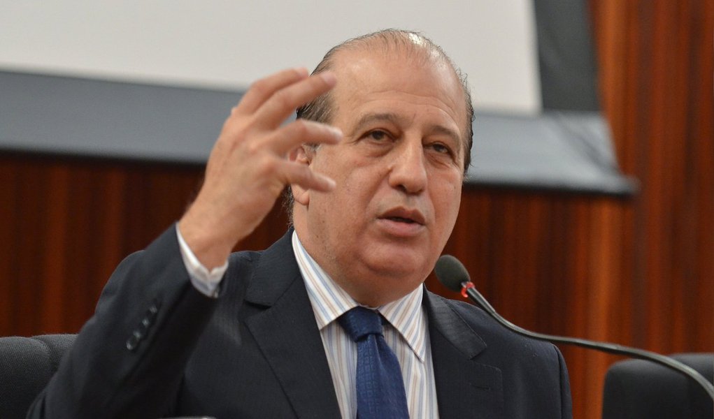 “Nós precisamos fazer um pacto pela boa governança no Brasil (...) O chamado jeitinho brasileiro, a improvisação não pode existir mais, se nós continuarmos fazendo e tomando atitudes baseados na improvisação, o Brasil jamais vai se tornar um país líder em nível mundial”, afirmou o ministro Augusto Nardes, presidente do Tribunal de Contas da União