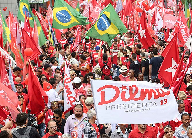 Se continuar com esse ar blasé, fingindo não ver que vivemos tempos de guerra, o governo será derrotado no parlamento, nos tribunais e, o que é pior, nas ruas