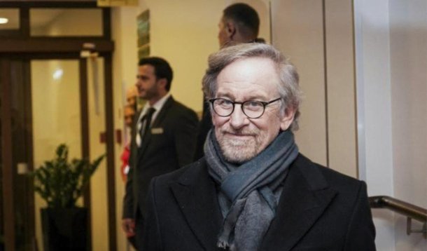 Cineasta que ganhou um Oscar de Melhor Diretor por "A Lista de Schindler" disse que espera que as celebrações de 50 anos do fim do Holocausto que ocorrerão na Polônia na terça-feira sejam um aviso para as gerações futuras, tendo em vista a crescente onda de antissemitismo e intolerância contra judeus