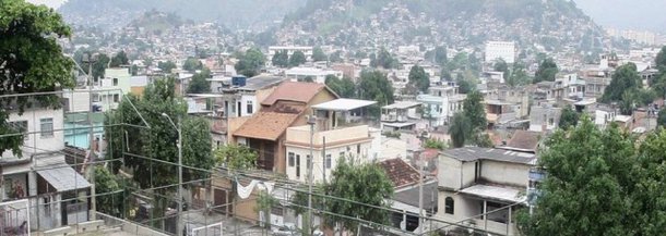 Cinco pessoas morreram e duas foram presas num confronto com policiais do Batalhão de Operações Policiais Especiais (BOPE), durante operação realizada pela Polícia Militar (PM) no morro do Jorge Turco, zona norte do Rio; o confronto provocou o fechamento da Vila Olímpica Félix Mielli Venerando, em Honório Gurgel, por determinação da Secretaria Municipal de Esporte e Lazer