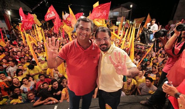 Governo eleito do Maranhão, Flávio Dino (PC do B), afirmou que, se conseguimos derrotar Sarney no Maranhão é possível derrotar seus aliados aqui no Amapá e livrar de vez este Estado das mãos que atrasaram essas duas unidades da federação"; a declaração foi concedida no Amapá, em comício do governador e candidato à reeleição Camilo Capiberibe (PSB)