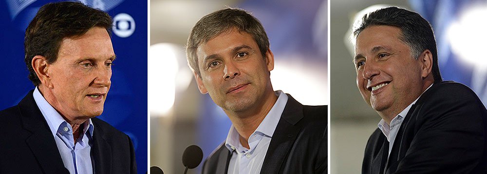 No 2° turno contra o governador Luiz Pezão, senador Marcelo Crivella (PRB) vai oficializar a aliança com o deputado federal Anthony Garotinho (PR) nesta terça-feira em Campos; já o PT do Rio e o senador Lindbergh Farias planejam anunciar o apoio nesta quarta-feira; o PSOL ainda discute se juntar a ele, mas já declarou que não se aliará ao peemedebista