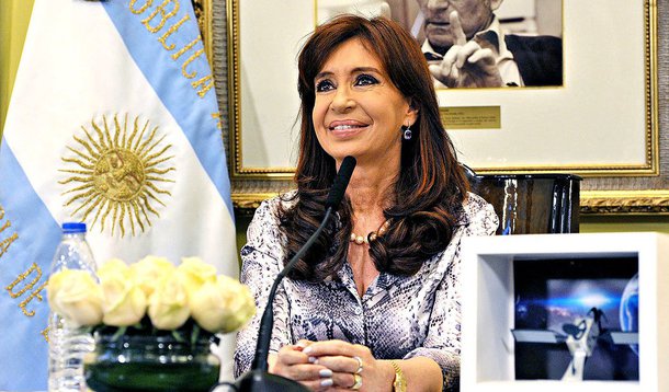 Presidente da Argentina estava internada em um hospital de Buenos Aires há uma semana, onde tentava se recuperar de um quadro de sigmoidite, uma infecção intestinal