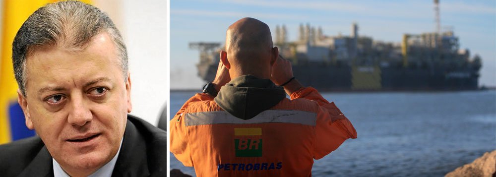 Aumento da produção, puxado pelo pré-sal, traz resultado surpreendente para o Brasil no momento em que a Petrobras é atacada por todos os lados; dados da Secretaria de Comércio Exterior divulgados nesta segunda-feira, 2, mostram que as exportações de petróleo do Brasil superaram as importações no primeiro bimestre de 2015; exportações de petróleo somaram US$ 1,865 bilhão em janeiro e fevereiro do ano; montante representa alta de 5,3% na média diária, quando comparado ao mesmo período de 2014; sob o comando de Aldemir Bendine, Petrobras começa a mostrar indicadores positivos