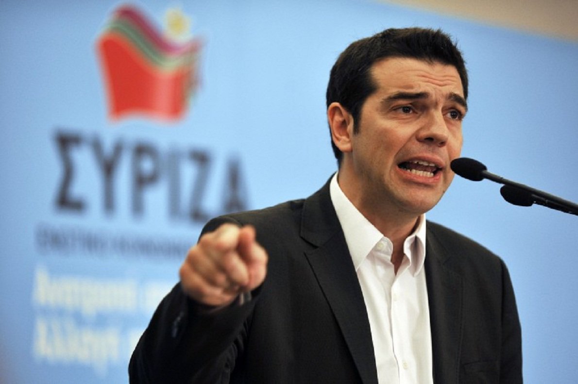Disputa está acirrada entre o atual chefe de governo, o conservador Antonis Samaras, e o presidente da coalizão de esquerda Syriza, Alexis Tsipras (foto); quase 10 milhões de cidadãos escolherão, de um total de 22 partidos e coligações, quem deve ultrapassar a barreira mínima de 3% para conseguir representação parlamentar; de acordo com as últimas pesquisas, Syriza tem vantagem de três pontos sobre Nea Dimokratia, do Partido Nova Democracia, de Samaras