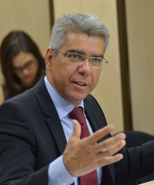 "Será mais um ano em que vamos atingir as metas anunciadas", afirmou o secretário de Política Econômica do Ministério da Fazenda, Márcio Holland, que afirmou que a inflação deve convergir para um valor muito próximo de 6% este ano, de acordo com expectativa do governo e do mercado