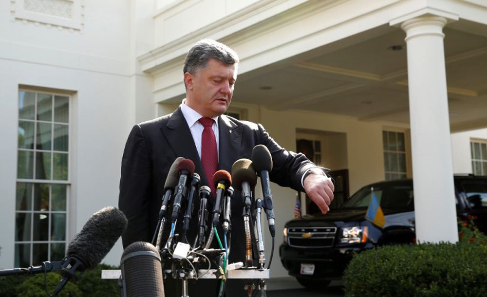 Presidente da UcrÃ¢nia, Petro Poroshenko, durante entrevista apÃ³s encontro com presidente dos EUA, Barack Obama, na Casa Branca. 18/09/2014    REUTERS/Kevin Lamarque