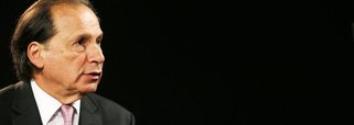 Para Benjamin Steinbruch, diretor-presidente da Companhia Siderúrgica Nacional, "austeridade fiscal é muito importante, e controle de gastos públicos, indispensável. Mas isso não estimula investimentos do setor privado. Não desperta o espírito animal do empresário, como costuma lembrar o professor Delfim Netto”