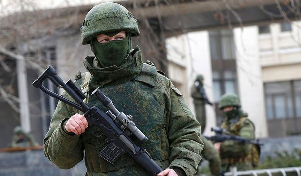 Governo da Ucrânia revelou neste sábado, 21, que de 18 de janeiro a 18 de fevereiro, 179 soldados foram mortos, 110 feitos prisioneiros e 81 estão desaparecidos em Debaltseve, no Leste do país; cerca de 2,5 mil soldados ucranianos abandonaram Debaltseve na madrugada de quarta-feira, depois que os rebeldes conseguiram entrar na cidade e começaram os violentos combates de rua; separatistas eram “cinco a sete vezes” mais numerosos que os soldados ucranianos, garante o governo ucraniano