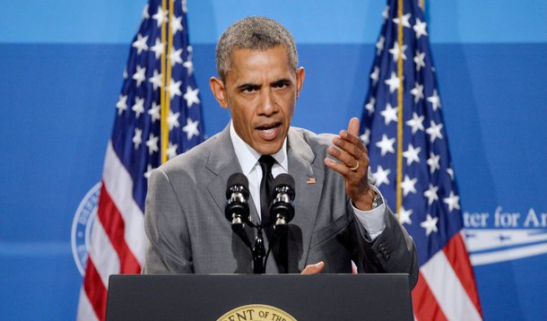 Presidente dos Estados Unidos, Barack Obama, autorizou nesta sexta (7) o Exército do país a enviar até 1.500 soldados adicionais para ajudar a treinar e aconselhar as forças iraquianas e curdas que lutam contra militantes do Estado Islâmico; governo vai pedir ao Congresso 5,6 bilhões de dólares para as operações no Iraque e na Síria