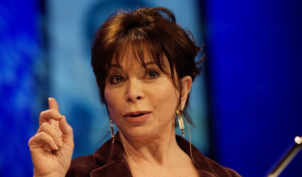 A escritora Isabel Allende está com 71 anos. Sim, ela tem algumas rugas; mas tem também um incrível ponto de vista. Nesta palestra franca dirigida a espectadores de todas as idades, ela fala de seus temores ao envelhecer e conta como planeja continuar a viver de modo apaixonado.