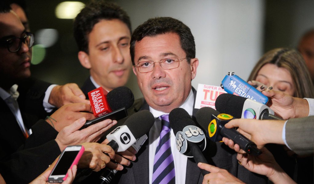 Presidente da CPI Mista da Petrobras, senador Vital do Rêgo (PMDB-PB) vai pedir uma reunião com o presidente do STF, Ricardo Lewandowski, para solicitar o acesso ao conteúdo dos depoimentos prestados à justiça pelo ex-diretor da Petrobras