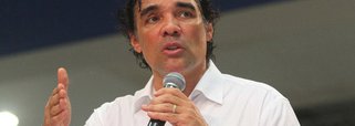 O Tribunal Regional Eleitoral do Maranhão (TRE-MA) confirmou a decisão do Juiz Eleitoral Ricardo Macieira que condenou o candidato Edison Lobão Filho e a TV Difusora a pagar multa no valor de R$ 203.563,46, por propaganda eleitoral antecipada; a condenação é fruto de representação da Procuradoria Regional Eleitoral no Maranhão (PRE/MA) em razão do candidato ao governo do estado ter veiculado na TV Difusora mensagens alusivas ao Dia do Trabalho e ao Dia das Mães