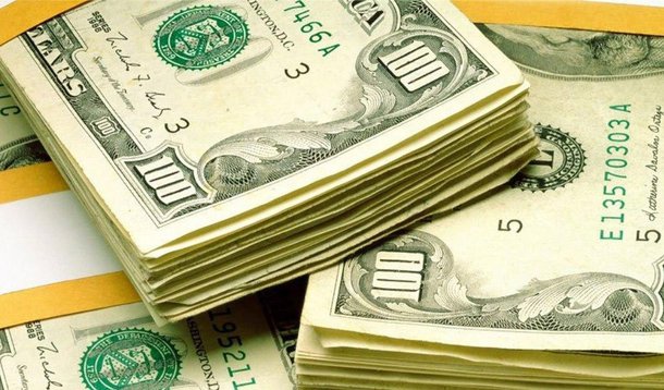 Em setembro até a última sexta-feira 19, as saídas de dólares superaram as entradas em US$ 7,063 bilhões; maior parte do saldo negativo vem do segmento financeiro; de janeiro até 19 de dezembro, o saldo negativo do fluxo cambial já alcança US$ 2,3 bilhões; nesse período, o fluxo financeiro registrou saldo negativo US$ 6,375 bilhões e o comercial positivo de US$ 4,075 bilhões, segundo o BC