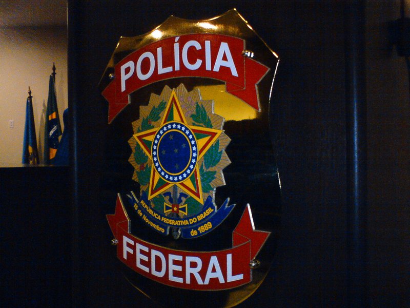 Funcionários públicos da Polícia Federal atuaram como ratos criminosos a serviço das sombras dos porões e da mídia irresponsável e golpista