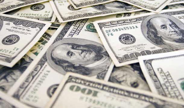 Depois de atingir R$ 2,99 ao longo do dia, a moeda norte-americana fechou pouco acima de R$ 3; dólar comercial encerrou esta quarta-feira 22 vendido a R$ 3,008, com queda de R$ 0,019 (-0,63%), no menor valor desde 4 de março, quando valia R$ 2,981