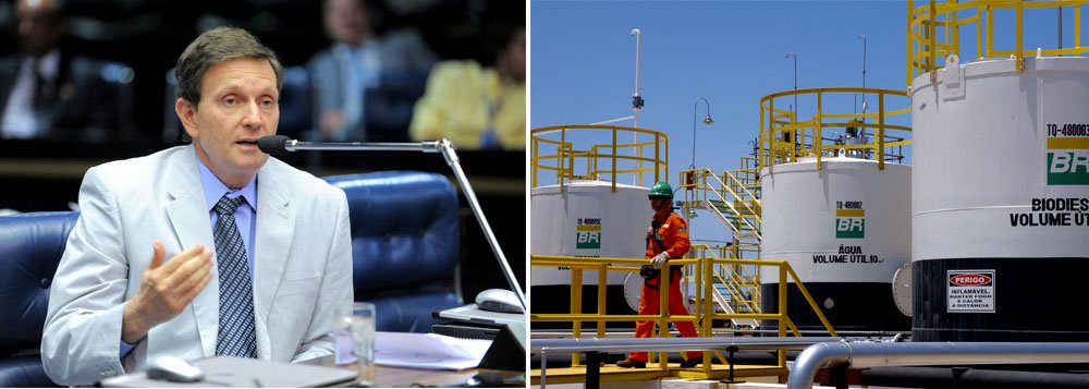 Em artigo publicado nesta segunda (20), o senador Marcelo Crivella (PRB), pede ajuda de seus colegas de Congresso, para aprovar o projeto de resolução 15/2015, que permite, em caráter excepcional, que os entes da Federação que perderam receitas oriundas do petróleo tomem emprestado o valor equivalente à diferença entre o que receberam no período 2013-2014 e o valor menor que receberão no período 2015-2016; esses empréstimos poderão ser pagos depois do término dos atuais mandatos; a matéria enfrenta a objeção de que é necessário preservar o superavit primário do setor público, mas ele alerta para o crescimento do desemprego no Rio, diante da crise na Petrobras e em seus fornecedores
 